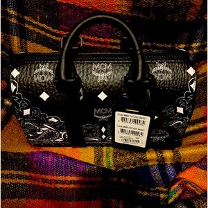 MCM Bandana VI Small Boston